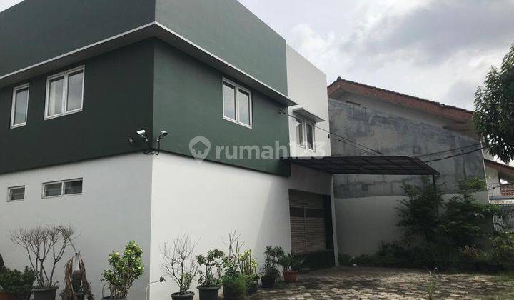 Dijual Gedung Akses Strategis di Bintaro 2