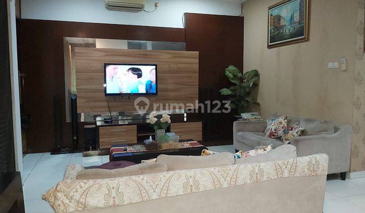 Dijual Rumah Bagus 2 Lantai di Bintaro Sektor 9 2