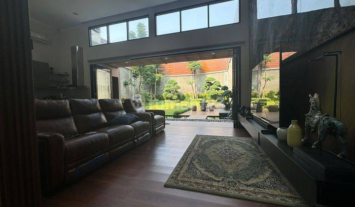 Dijual Rumah Asri, Cantik Dan Siap Huni di Kebayoran Bintaro Sektor 7 1