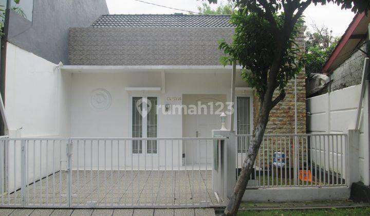 Dijual Rumah Bagus Siap Huni di Graha Bintaro 1