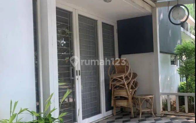 Dijual Rumah Asri, Siap Huni Dan Bagus di Emerald Bintaro 1