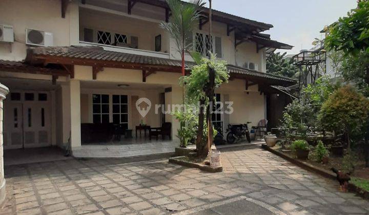 Dijual Rumah Siap Huni di Perumahan Elite Hang Lekiu Kebayoran Baru 1