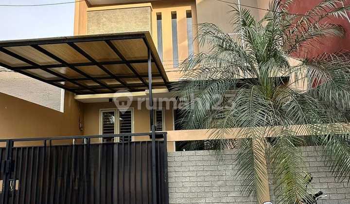 Rumah 1,5 Lantai Pondok Aren, SHM, 3 KT 3 KM, Hadap Barat, Harga Rp 1,3 M Nego