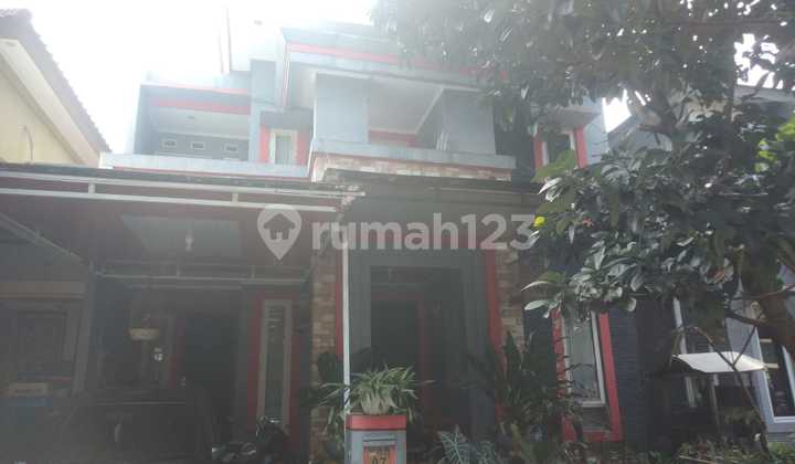 Rumah di Graha Raya KM 5 KT 4 dengan Luas 135 m2 dan Bangunan 200 m2 Surat SHM. Rumah di Graha Raya KM 5 KT 4 dengan Luas 135 m2 dan Bangunan 200 m2 Surat SHM.