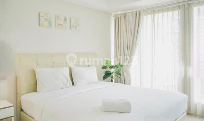 Ready-to-Occupy Apartment with Complete Facilities and Pool View @Altiz Apartment Ready-to-Occupy Apartment with Complete Facilities and Pool View @Altiz Apartment