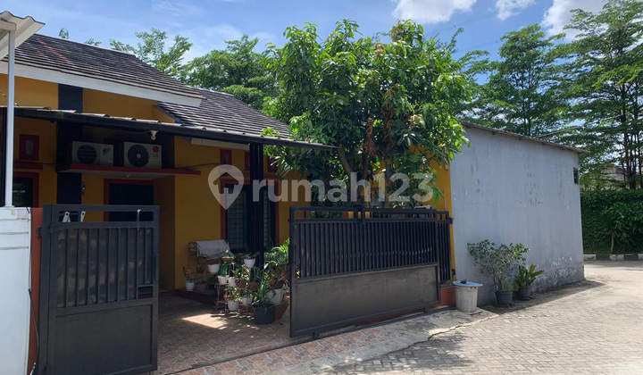 Rumah Siap Huni di Ciputat SHM dengan KT 3 KM 2 Rumah Siap Huni di Ciputat SHM dengan KT 3 KM 2