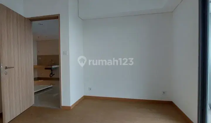 APARTMENT Mewah dekat stasiun sudimara  dan tol kunciran 7