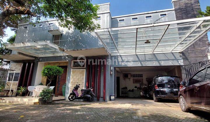 Rumah  2 Lantai Ada Pool Siap Huni Dengan Halaman Luas Dan Strategis @bintaro Permai  1