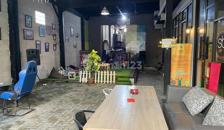 Ruang Usaha Lokasi Strategis dan  dengan Peralatan Cafe @Gunung Sindur