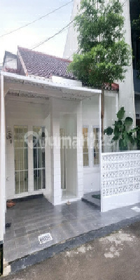 Beautiful House In Pamulang Ready to Occupied Already SHM 3BR 2 Bath