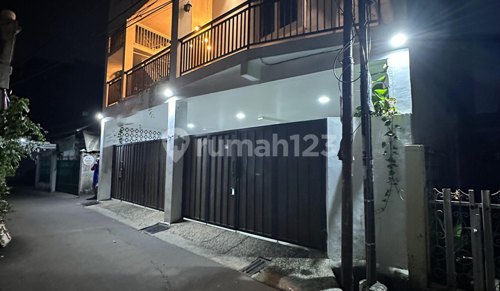 Rumah Siap Huni dengan Bangunan Rapi dan Nyaman @Rempoa. 2