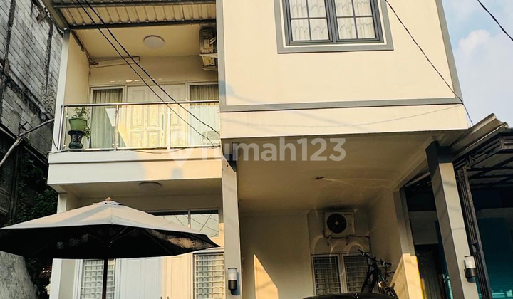 2 Lantai SHM Bebas Banjir Siap Huni Dalam Cluster @Graha Raya. 2 Lantai SHM Bebas Banjir Siap Huni Dalam Cluster @Graha Raya.