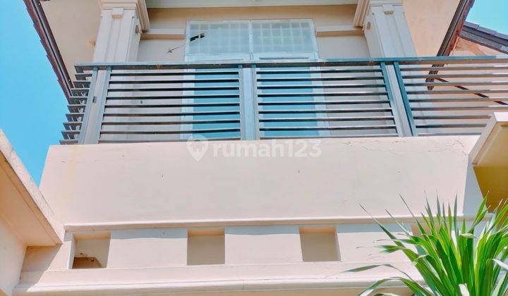 Rumah Hook 2 Lantai Dalam Cluster Dekat Pondok Indah 2