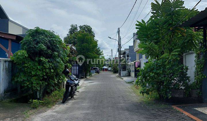 Rumah 1.lantai Dekat Stasiun Dan Bxc 2