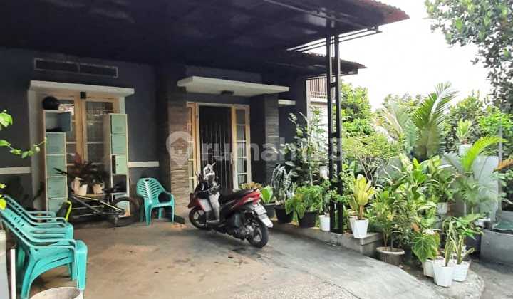 Rumah Murah 2 Lantai Dekat Bxc 