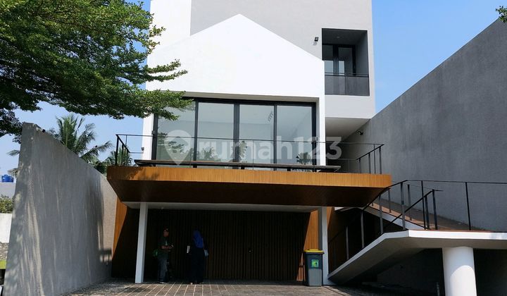 Rumah Mewah Siap Huni dalam Cluster Elit di Cilandak @Cluster Kenanga 2