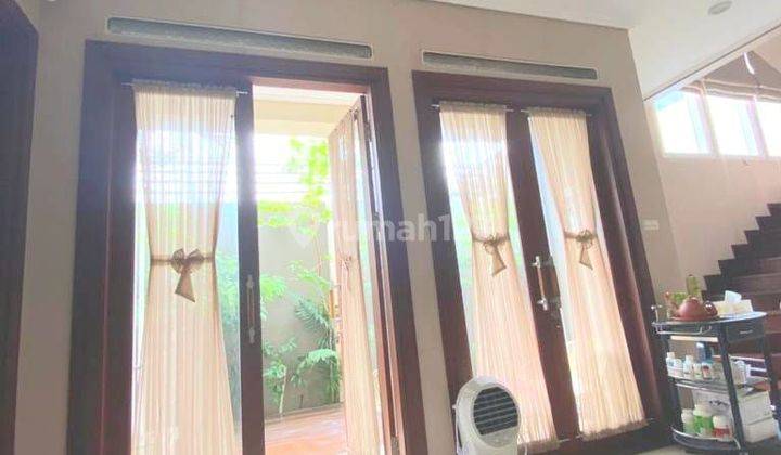 Rumah bagus 2 Lantai di bintaro sektor 9 2