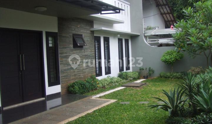 Rumah Siap Huni Lokasi Strategis Dekat Sekolahan @Tanah Kusir Rumah Siap Huni Lokasi Strategis Dekat Sekolahan @Tanah Kusir