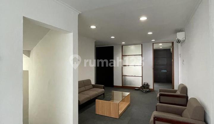 3½-Story Ready-to-Use Shop House, Strategic Location by the Main Road @Pondok Indah, South Jakarta 3½-Story Ready-to-Use Shop House, Strategic Location by the Main Road @Pondok Indah, South Jakarta