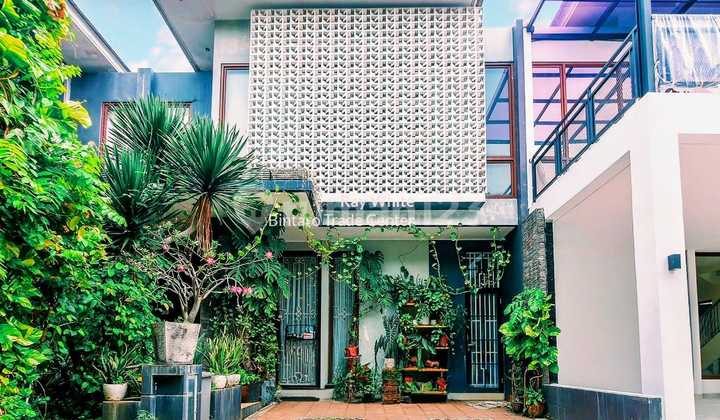 Rumah modern siap huni, lokasi premium Bintaro Jaya 
