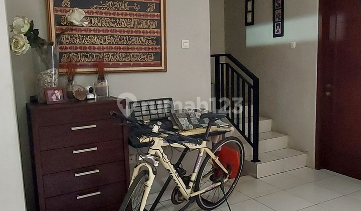 Rumah Rapih, Siap Huni Dalam Cluster Di Ciputat 2