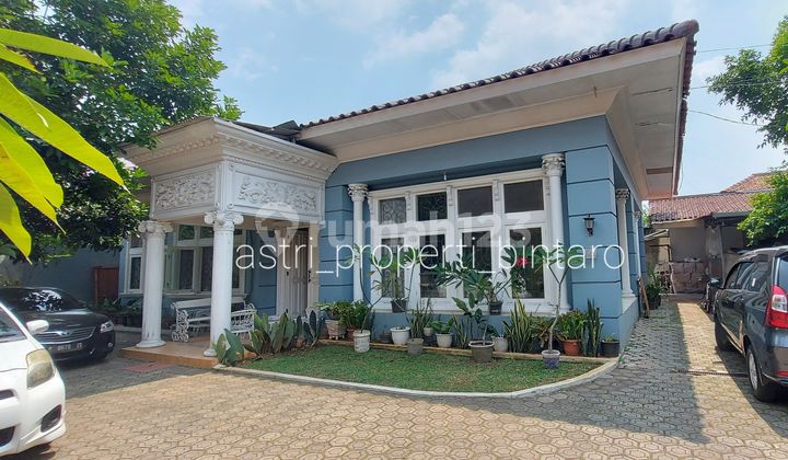 Rumah Cocok untuk Investasi Kost atau Restoran, Lokasi Strategis dengan Halaman Luas di Rempoa, Ciputat Timur
