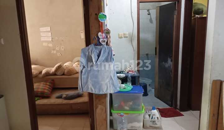 Rumah di Bintaro Sektor 9 dalam Lingkungan Asri dan Nyaman