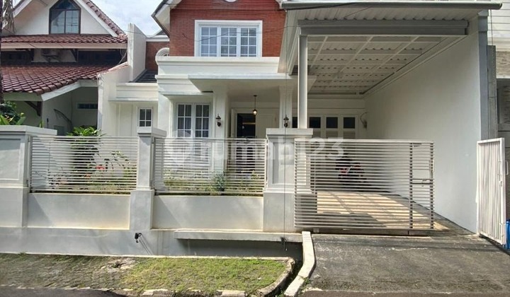 Rumah Cantik, Bagus, Siap Huni Dalam Komplex di Bintaro Jaya Sektor 3