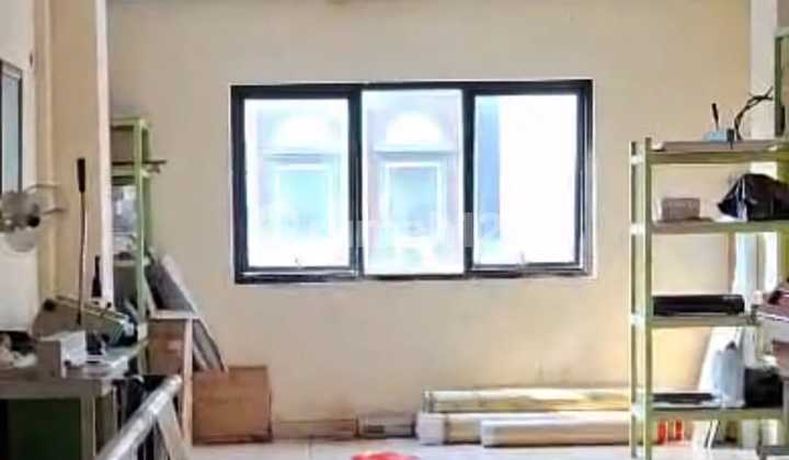 2.5-Story Shop House + Printing Business in BSD | Can Buy Shop House Only | Slightly Negotiable Price 2