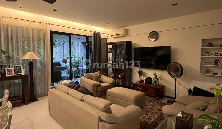 Rumah Mewah, Siap Huni Ala Scandinavian Dalam Cluster Di Bintaro, Jakarta Selatan 2