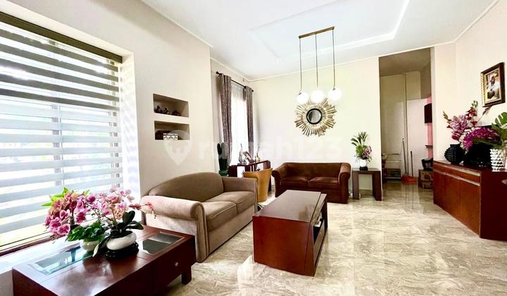 Rumah Hook, Mewah, Siap Huni, Klasik Modern Dalam Komplex Elite Puri Bintaro, Sektor 9 2