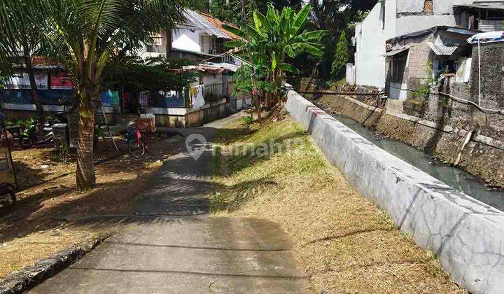 Rumah Murah Dalam Komplek Hitung Tanah di Jakarta Selatan. 2