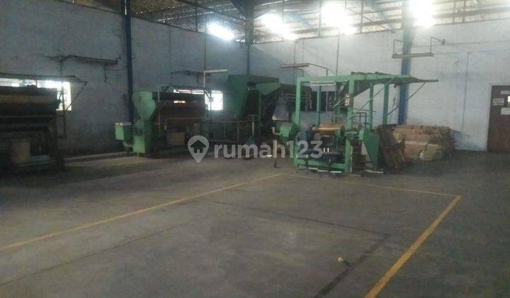 Pabrik di Kawasan Industri Jababeka Cikarang 2