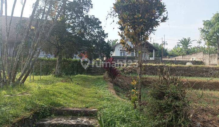 Villa Strategis Dekat Taman Safari Cisarua Puncak Bogor 2