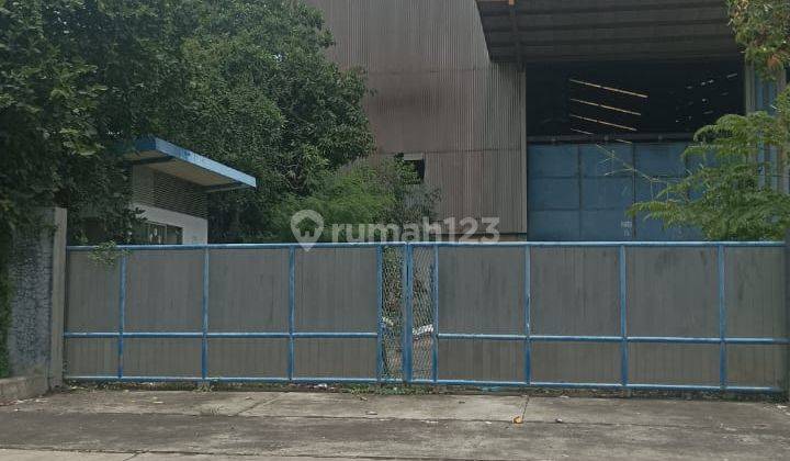 Pabrik dalam kawasan, ceiling 20 meter 2 pintu masuk di karawang timur