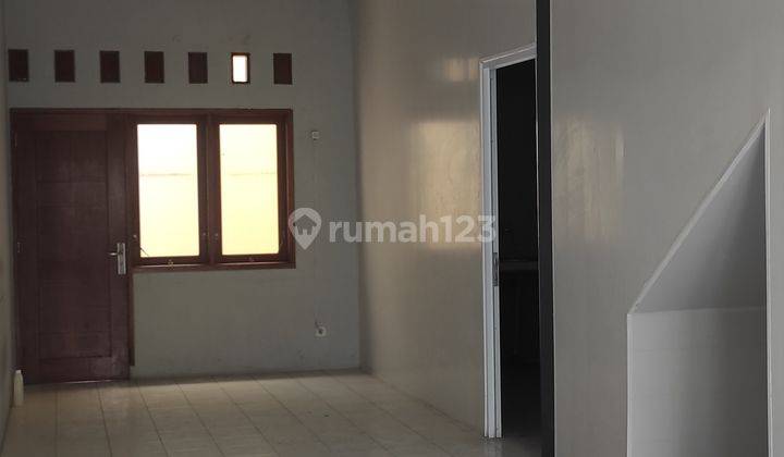 Rumah 2 lantai cocok untuk kantor 2