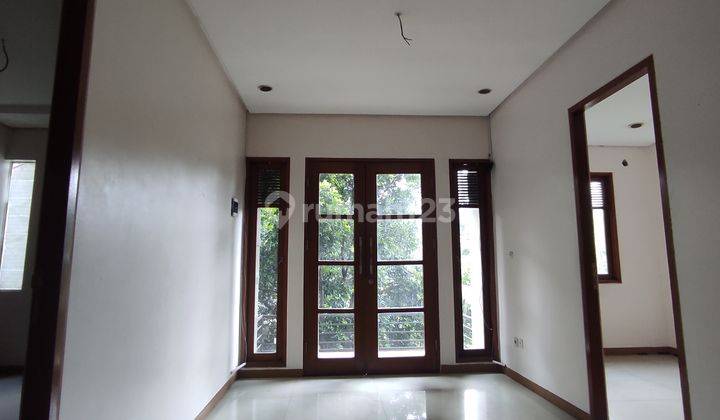 Rumah Bagus Untuk Kantor Atau Tinggal di Jakarta Selatan 3