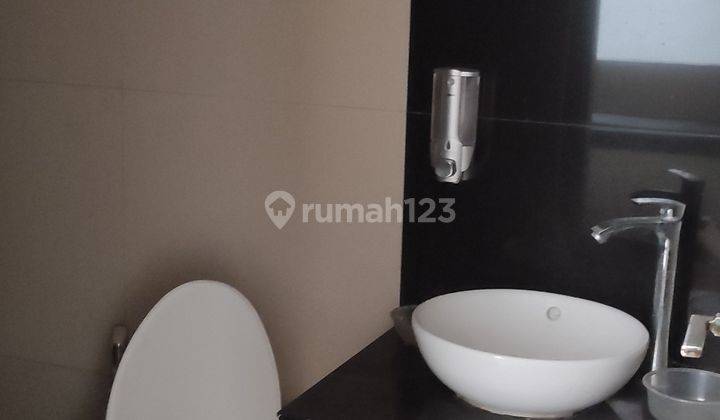 Rumah Bagus Untuk Kantor Atau Tinggal di Jakarta Selatan 8