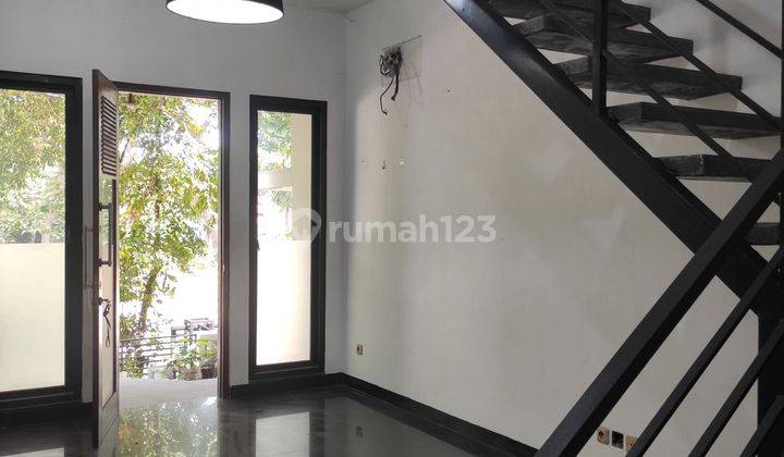 Rumah cocok untuk usaha dan kantor 2