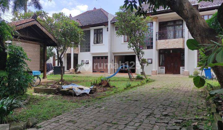 Komplek Rumah Pribadi Lengkap Dengan Halaman Rumah 2