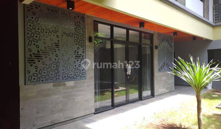 Ruang Usaha Cocok Untuk Kantor 1