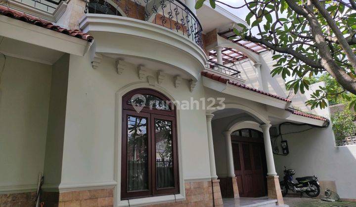 Rumah Cocok Untuk Kantor Dan Usaha Dekat Blok M  1