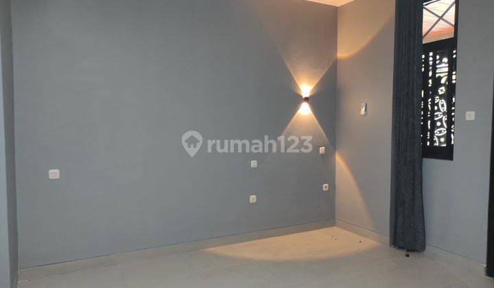 Ruang Usaha Cocok Untuk Kantor 2