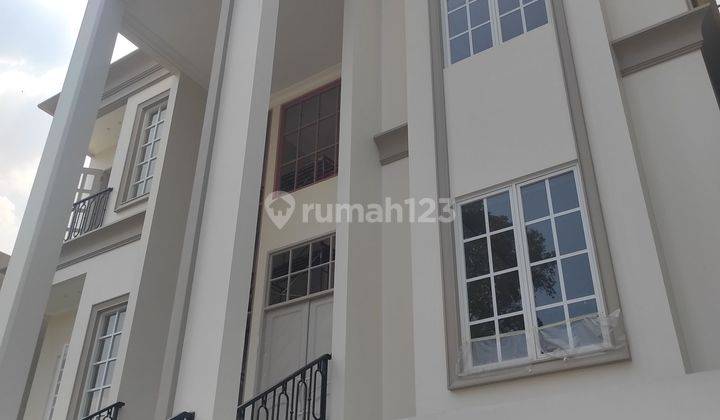 Rumah Baru Dan  Mewah Cocok Untuk Kedutaan Dan Kantor 1