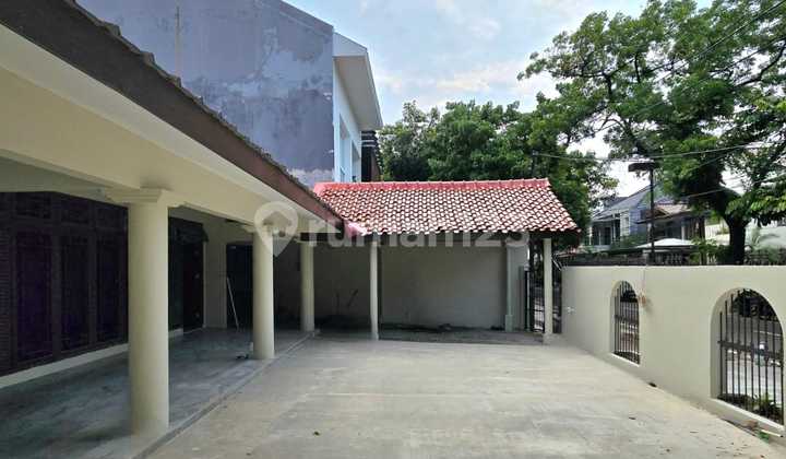 For Rent House Near Blokm Suitable for Office and Living For Rent House Near Blokm Suitable for Office and Living