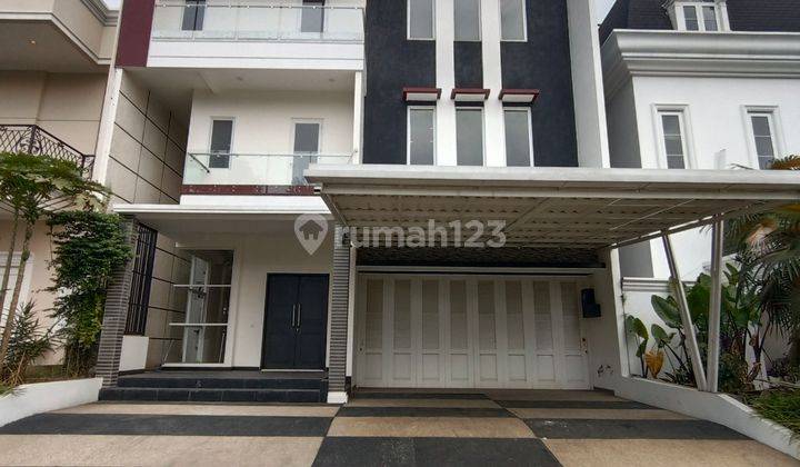 Dijual Rumah Baru Ada Kolam Renang Semi Furnish Alam Sutera 1