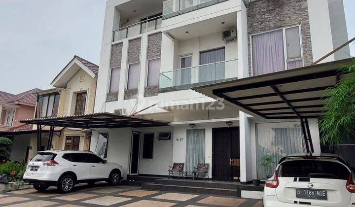 Rumah Dengan Private Pool di Sutera Intan Alam Sutera 1