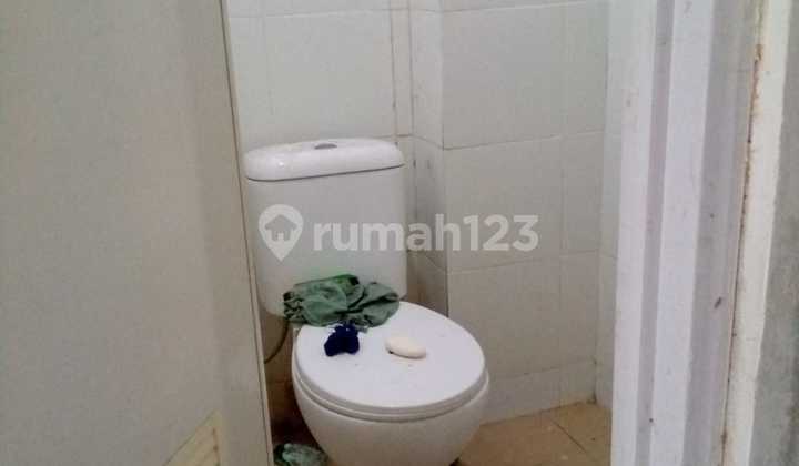 Affordable 3-Story Shophouse Next to Plaza in BSD Affordable 3-Story Shophouse Next to Plaza in BSD