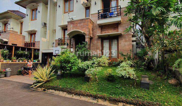 Rumah Dalam Townhouse di Twk Cilandak, Harga Menarik Dekat Citos 1