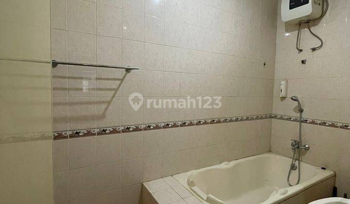 Rumah Baru Renovasi di Meadow Green Lippo Cikarang 6